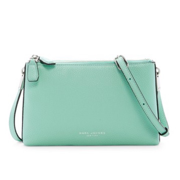 Marc Jacobs Handbags - Marc Jacobs Essential Leather Crossbody